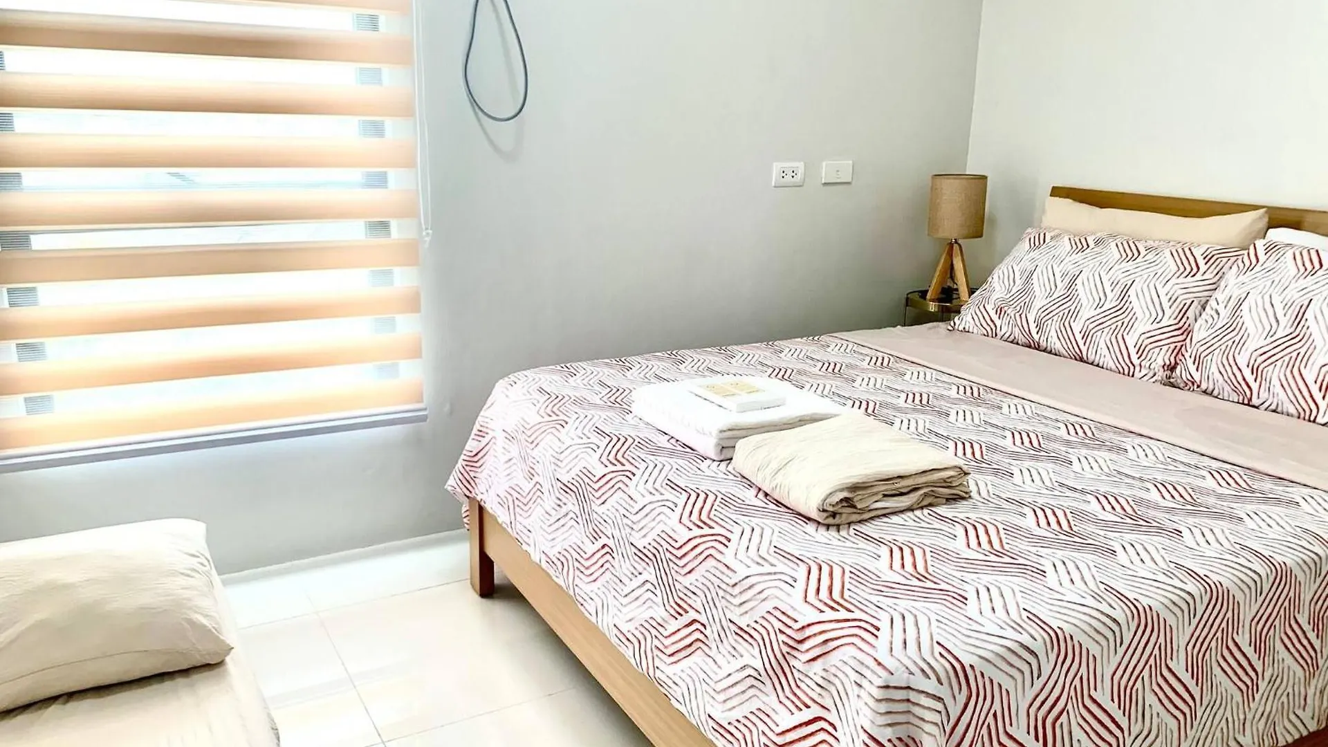 Panglao-Island Condo Unit Rental Dauis 0*,  Filippinerna